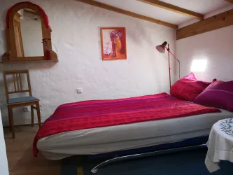 "Blick zum Donnersberg", Schlafzimmer 2
