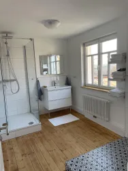 Badezimmer 1. OG