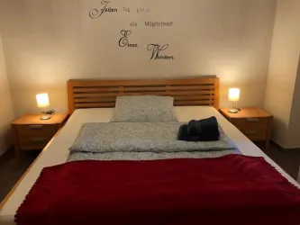 Schlafzimmer1 (© Ferienhaus Pfalzliebe)