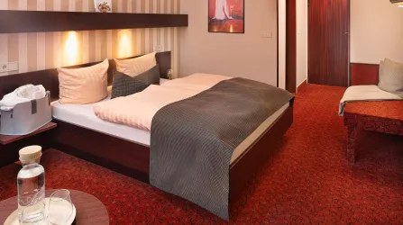 waldhotel-eisenberg-komfort-raum