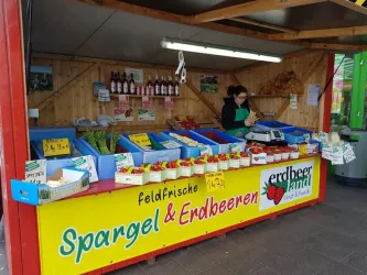 Erdbeerland Funck Erdbeer- und Spargelstand (© Erdbeerland Funck)