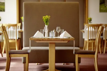 Tisch im Restaurant (© Hotel-Restaurant Bastenhaus)