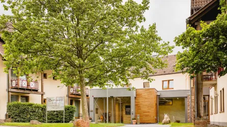 Außenansicht (© Hotel-Restaurant Bastenhaus)