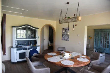 Essbereich mit Buffet