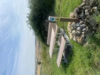Picknickbank am Panoramarundweg Wartturm