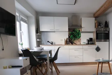 Essbereich und Küche (© Ferienwohnung im Zellertal)