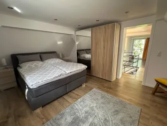 Schlafzimmer, 1.OG