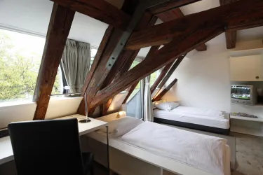 Zimmer 14_Schlafen 03