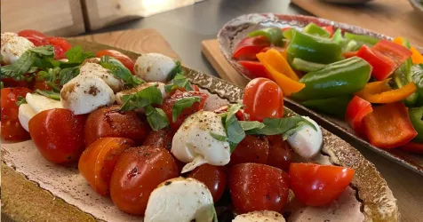 Frühstück Tomate Mozarella (© Hotel Kollektur)