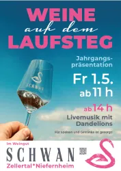 Eine Werbeanzeige für eine Weinpräsentation im Weingut Schwan. Zu sehen ist ein Glas Wein vor einem blauen Himmel, mit Informationen zu Livemusik und dem Eventdatum.