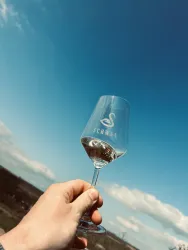 Weingut Schwan Weinglas