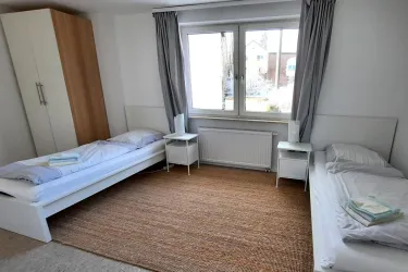 Doppelzimmer mit Einzelbetten (© Fam. Hellinger)
