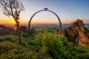 Adlerbogen am Donnersberg