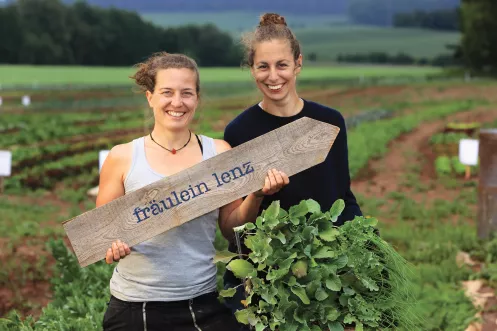 Carla Jennewein und Anne Farber von Fräulein Lenz