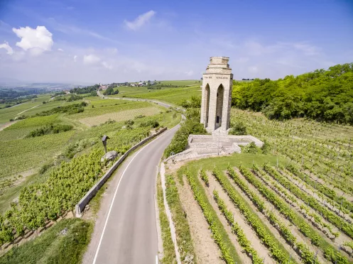 Blick auf das Zellertaler Ehrenmal