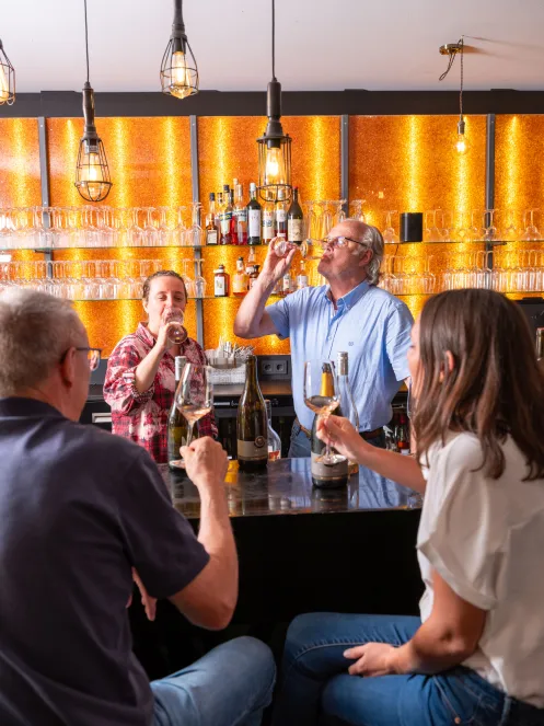 Vinothek beim Weingut Bremer