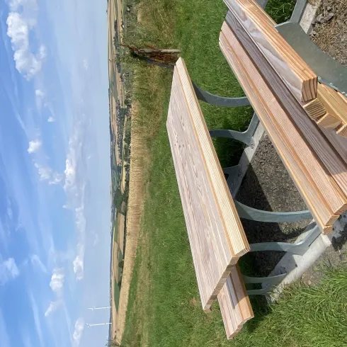 Picknickbank am Panoramarundweg Wartturm