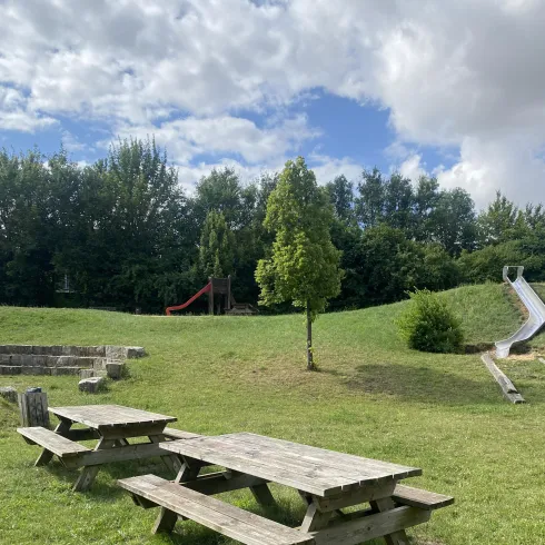 Picknickbank am Spielplatz