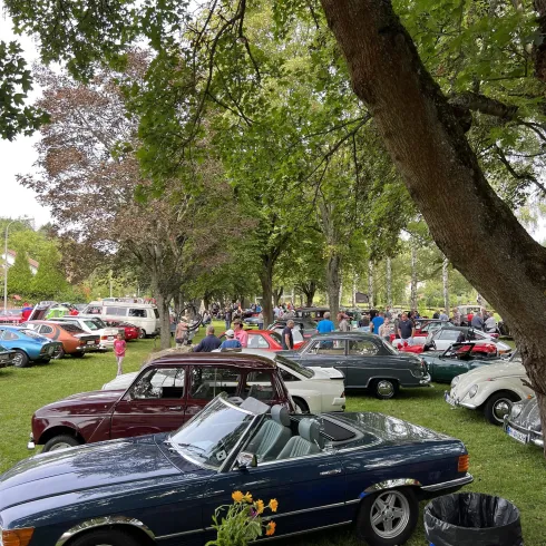 Stein trifft Classic 2023 Autos (© VG Nordpfälzer Land)