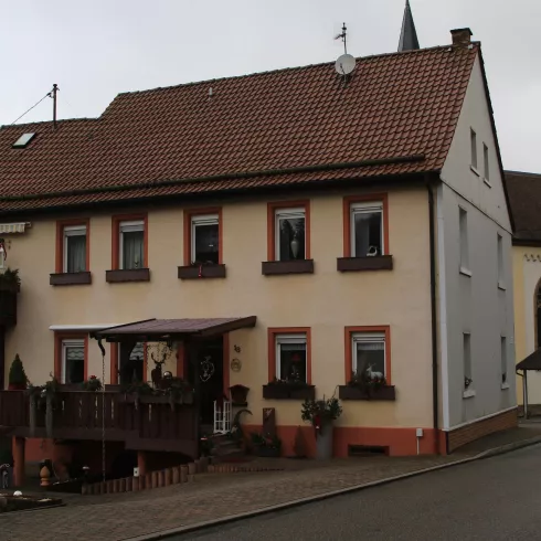 Außenansicht des Hauses (© Volker Koch) Außenansicht des Hauses (© Volker Koch)