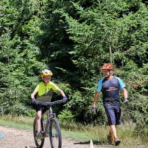 Mountainbike Fahr-Technik-Training (© Donnersberg-Touristik-Verband e.V., Florian Trykowski)