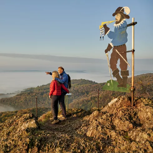 Eiserner Mann im Nebel